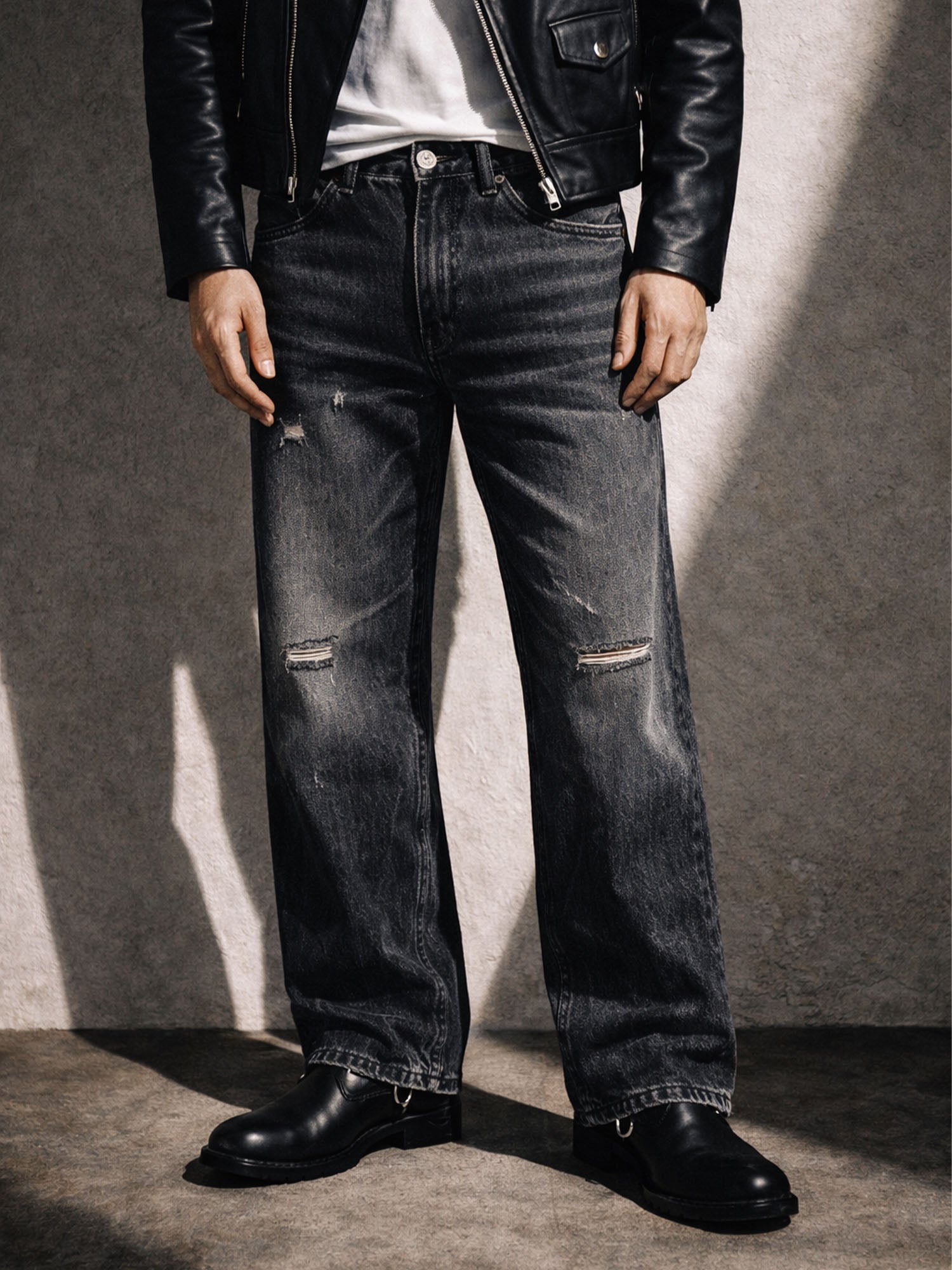 BLACK DISTRESSED BOOTCUT DENIM